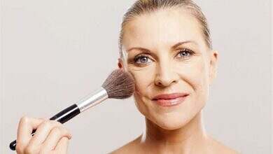 اخفاء التجاعيد بالمكياج