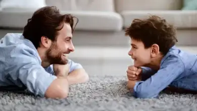 الأب والأبناء