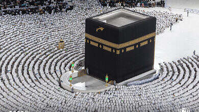 صلاة التراويح في الحرم المكي