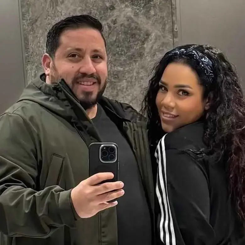 شيماء سيف وزوجها كارتر