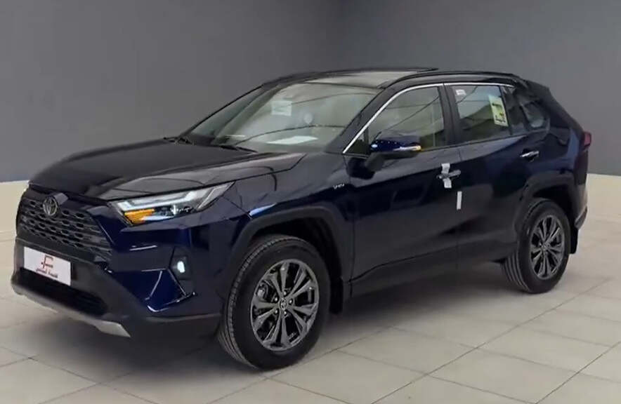 تويوتا رافور LTD 2025