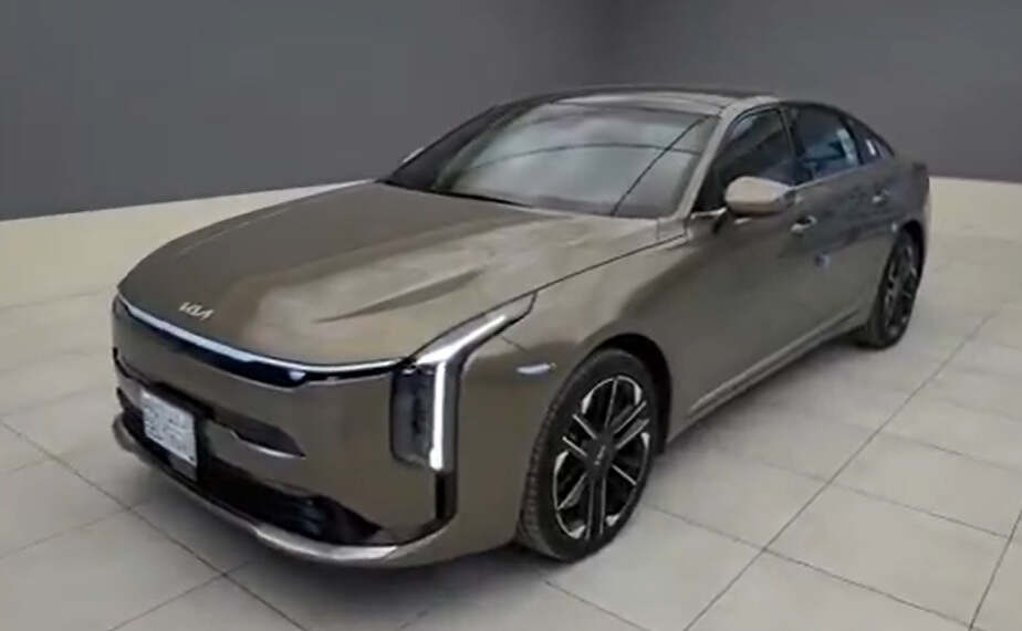 كيا K8 فل كامل 2025