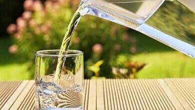 شرب الماء على الريق
