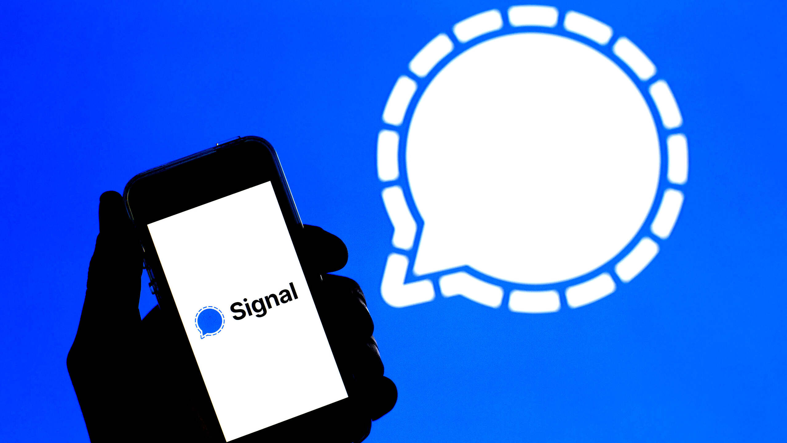 In this photo illustration a Signal app seen displayed on a
