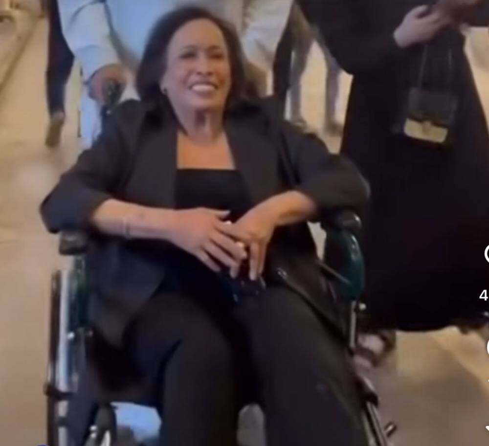 الفنانة حياة الفهد