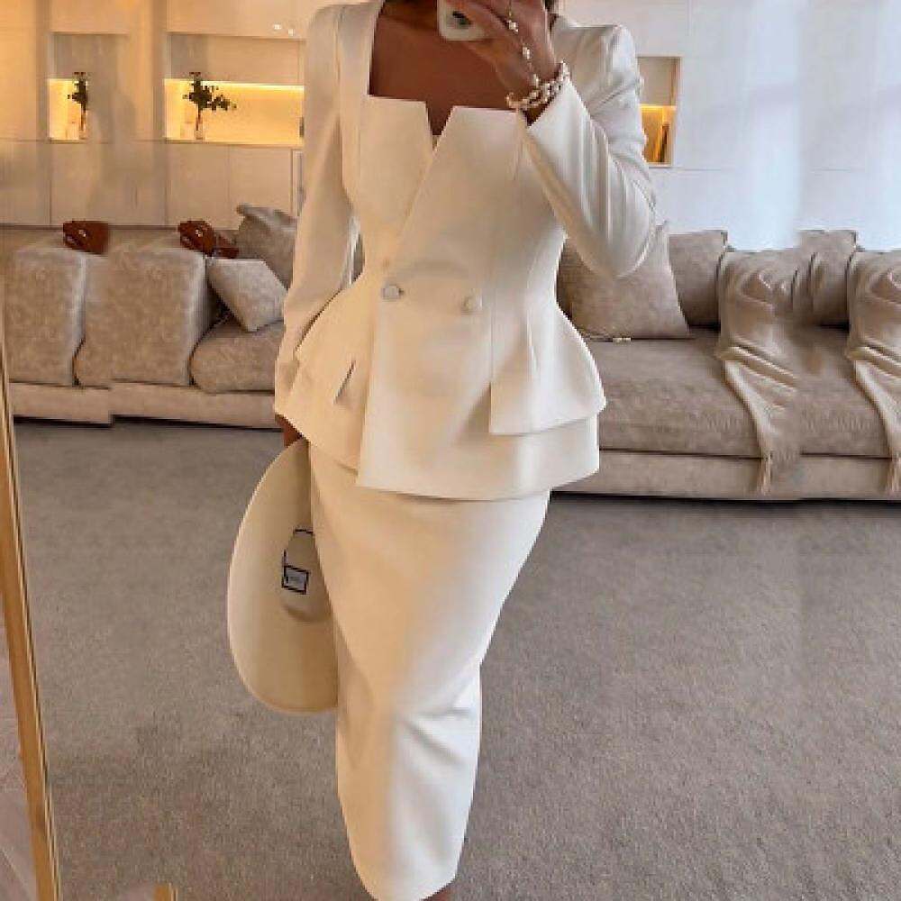 إطلالات نسائية رسمية