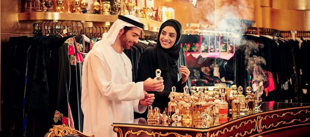 عطور نسائية طويلة الثبات – عطور الخليج 2026 – أفضل العطور النسائية