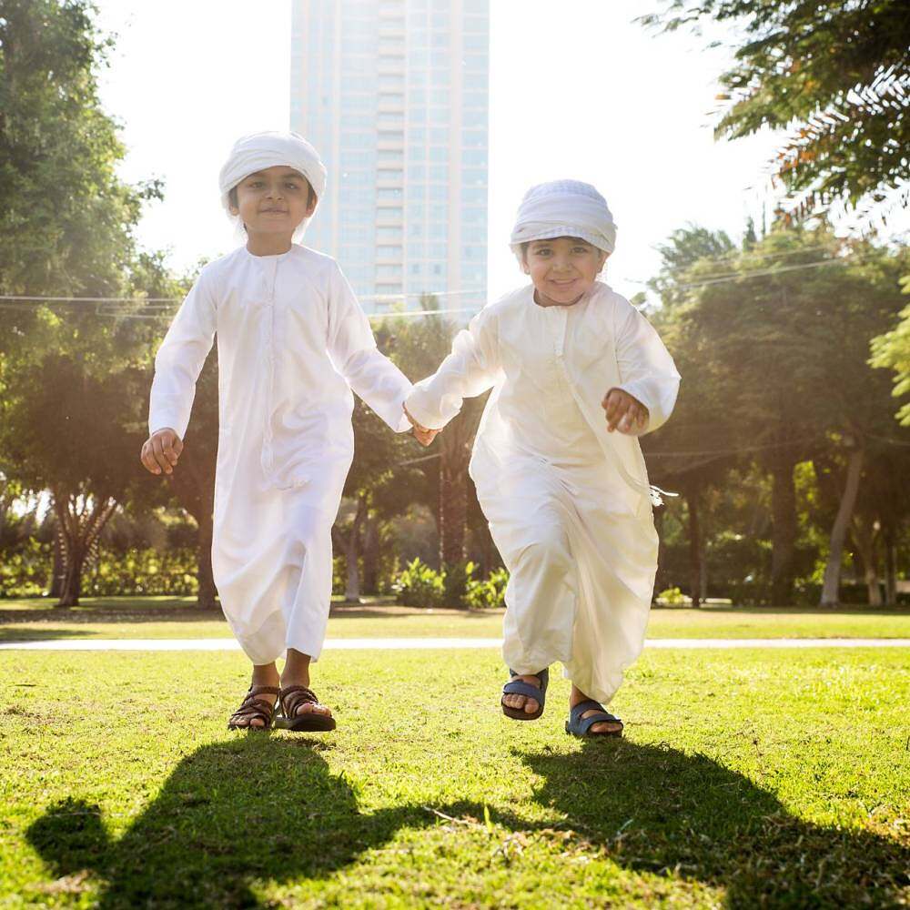 تربية الاطفال في الخليج