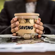 ثروة مخفية في محفظتك.. كيف تطبق استراتيجية "الادخار الذكي" وتودع الأزمات المالية للأبد؟